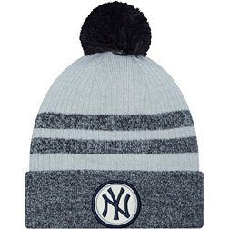 New Era Youth New York Yankees Blue Patch Knit Hat