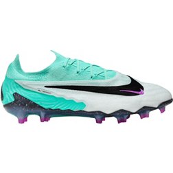 St. Louis MO Sporting Goods Store  Soccer Shoes Jerseys Equipment
