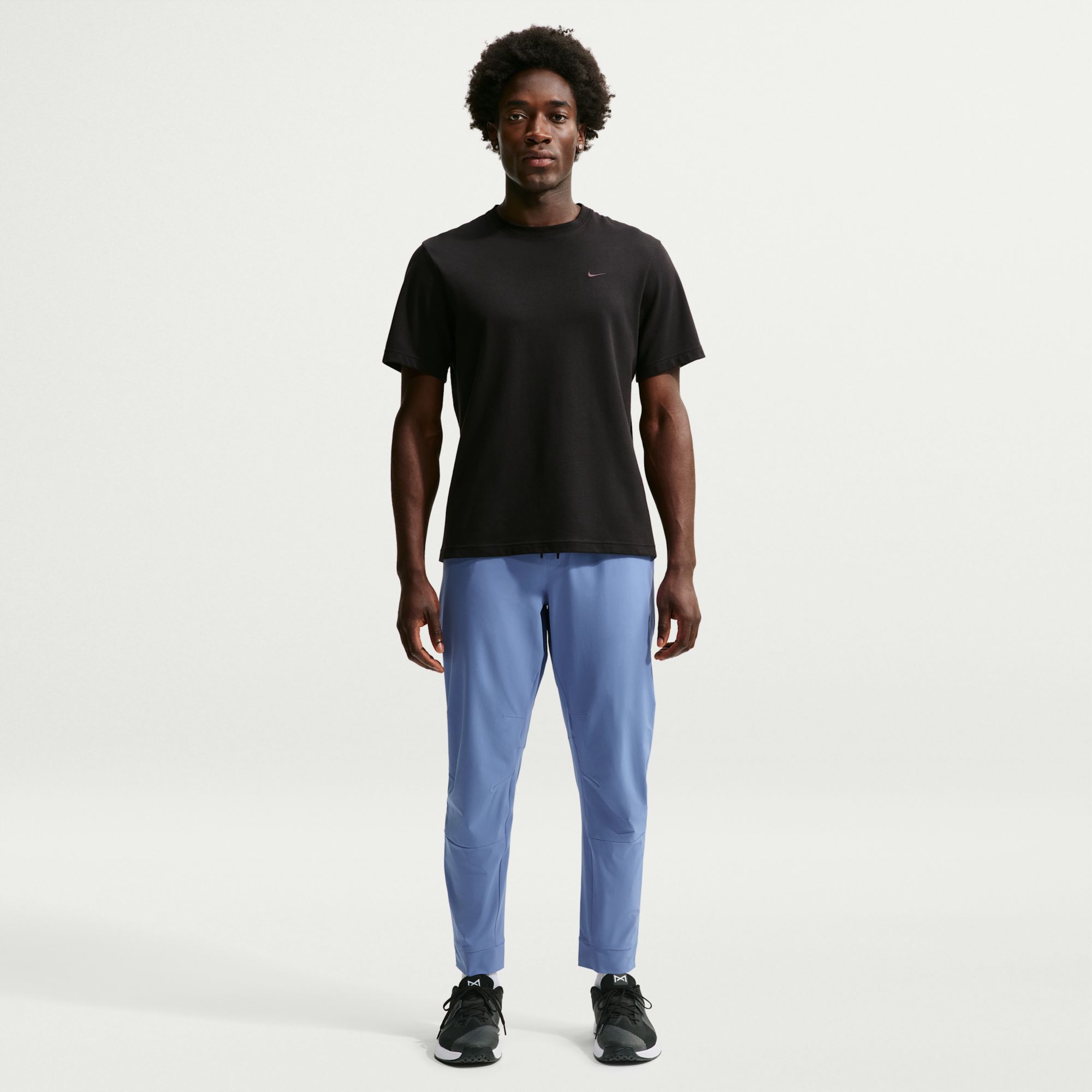Nike Men's Dri-FIT Unlimited Tapered Versatile Pants