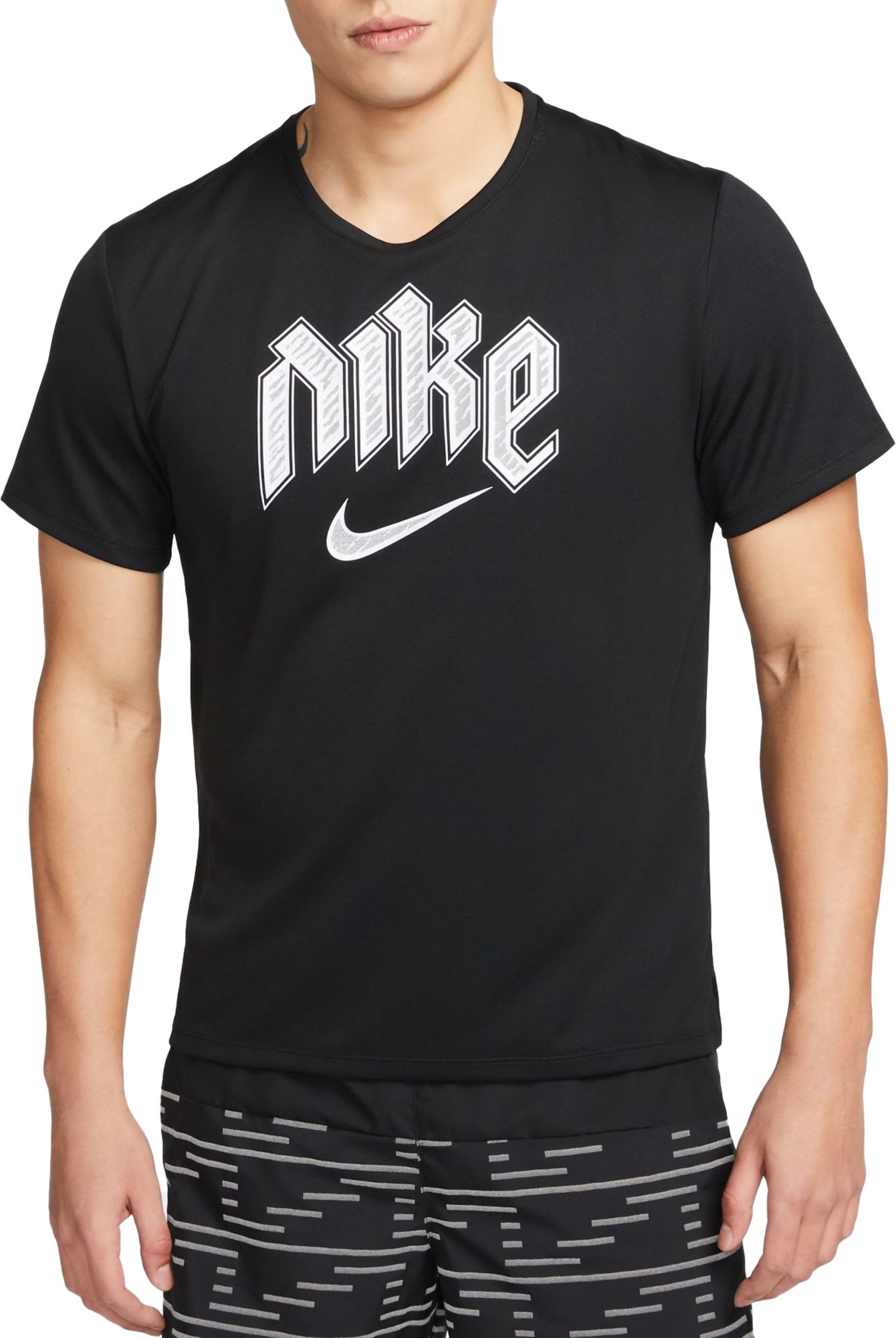 Nike Men's Dri-FIT Run Division Miler Short-Sleeve Running Top