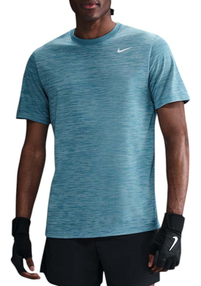 Shirts & Tops