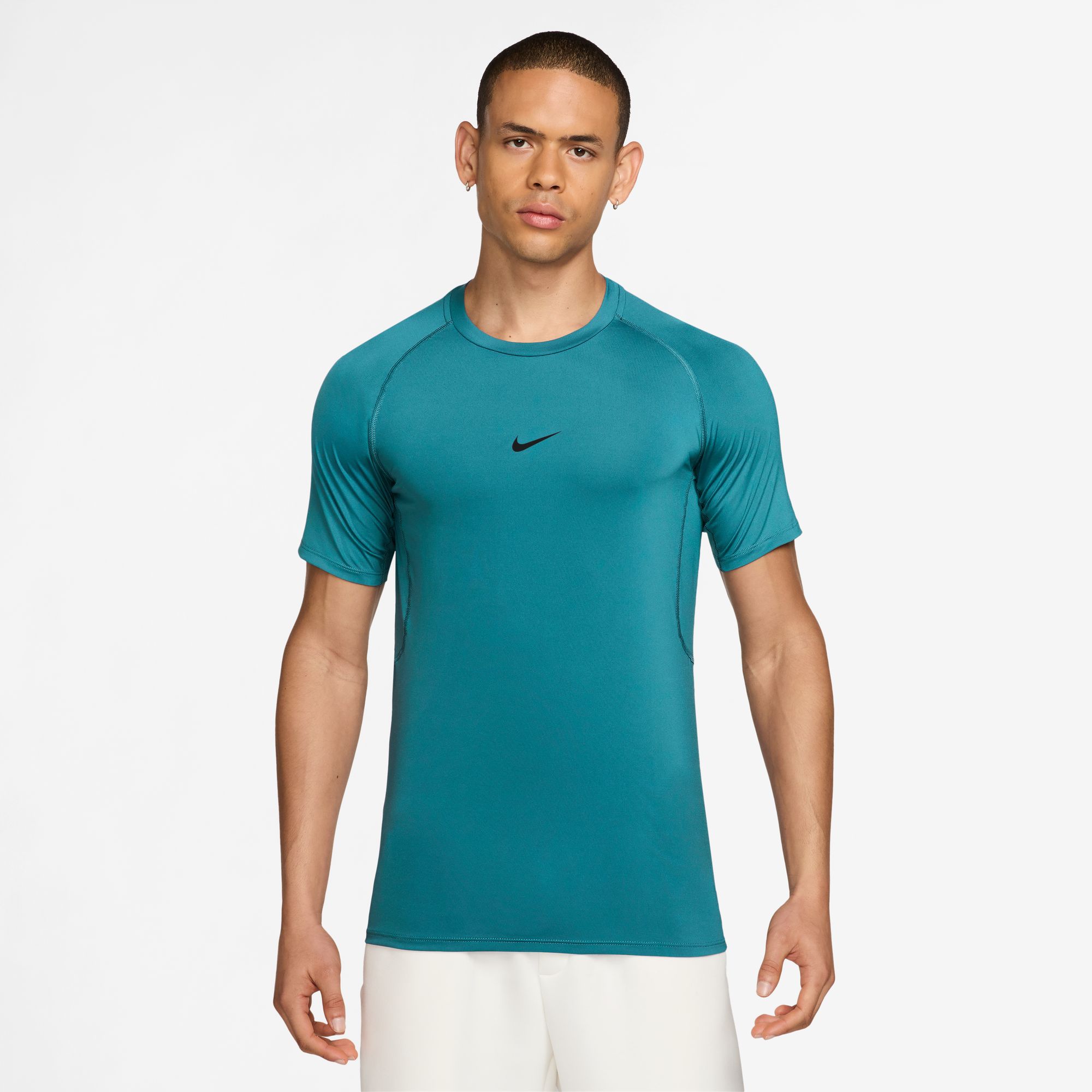 Nike Men's Pro Dri-FIT Slim Fit Short Sleeve T-Shirt