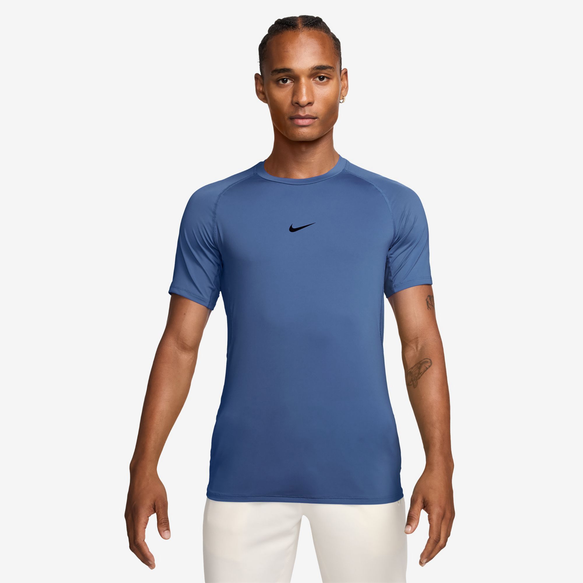 Nike Men's Pro Dri-FIT Slim Fit Short Sleeve T-Shirt