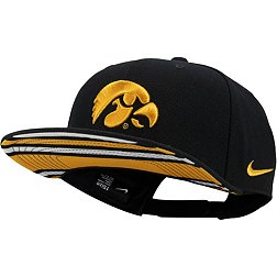 Nike Men's Iowa Hawkeyes Black Pro Flatbill Hat