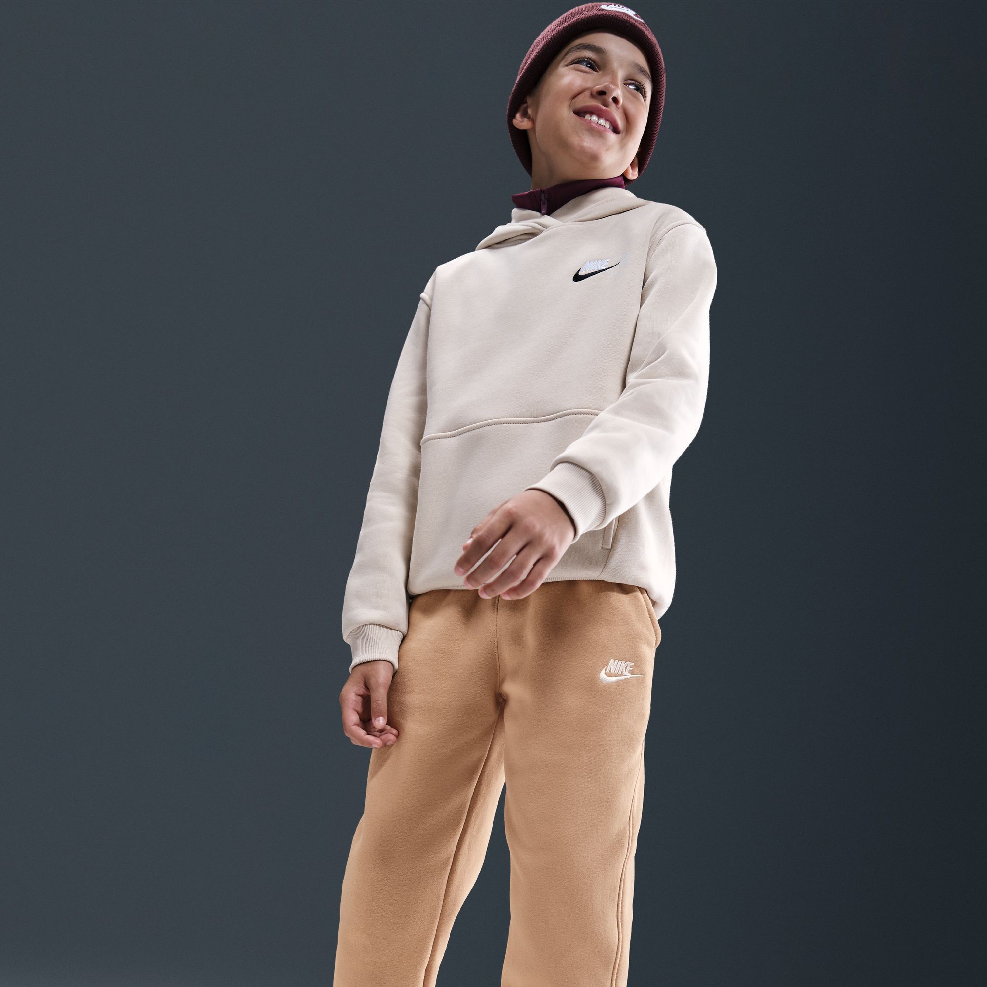 Nike Kids' Fit Sportswear Club Fleece Joggers Hemp/White thumbnail