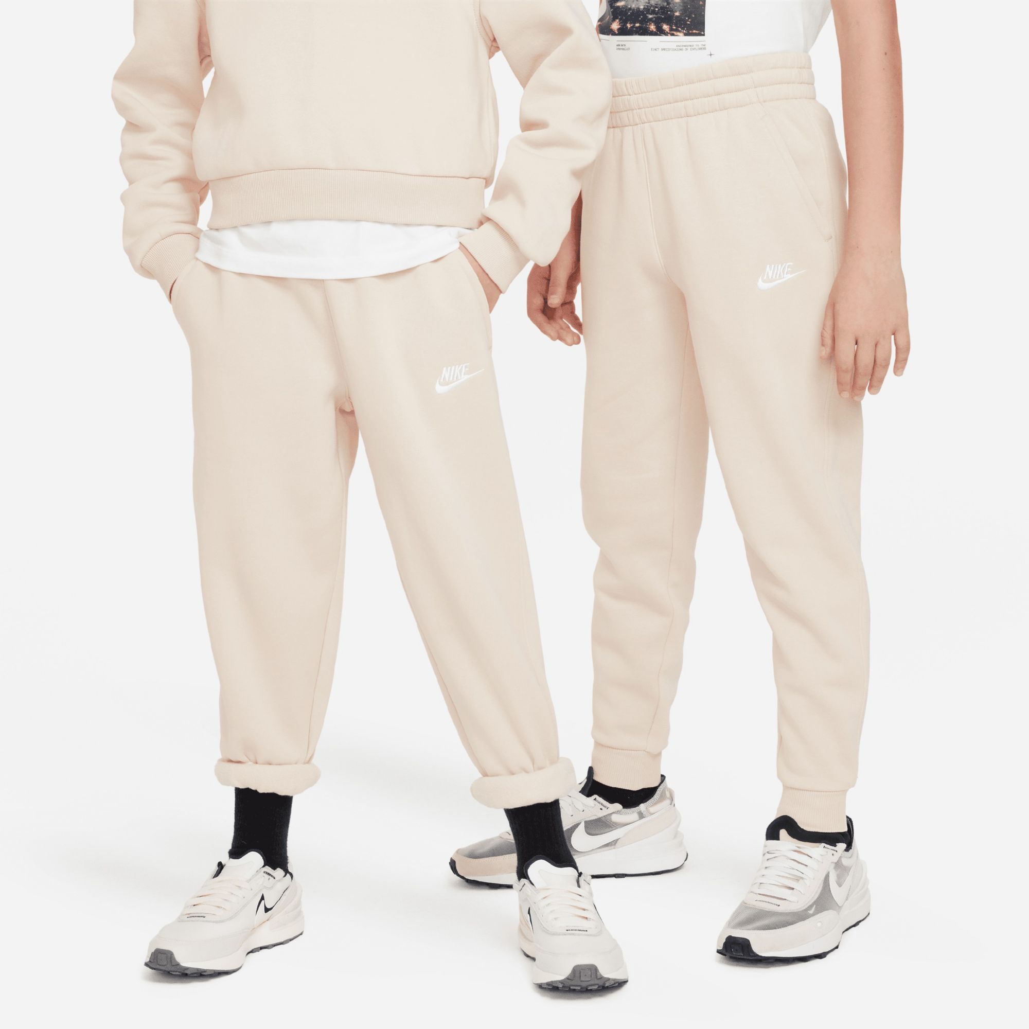 Nike Kids' Fit Sportswear Club Fleece Joggers Sanddrift thumbnail