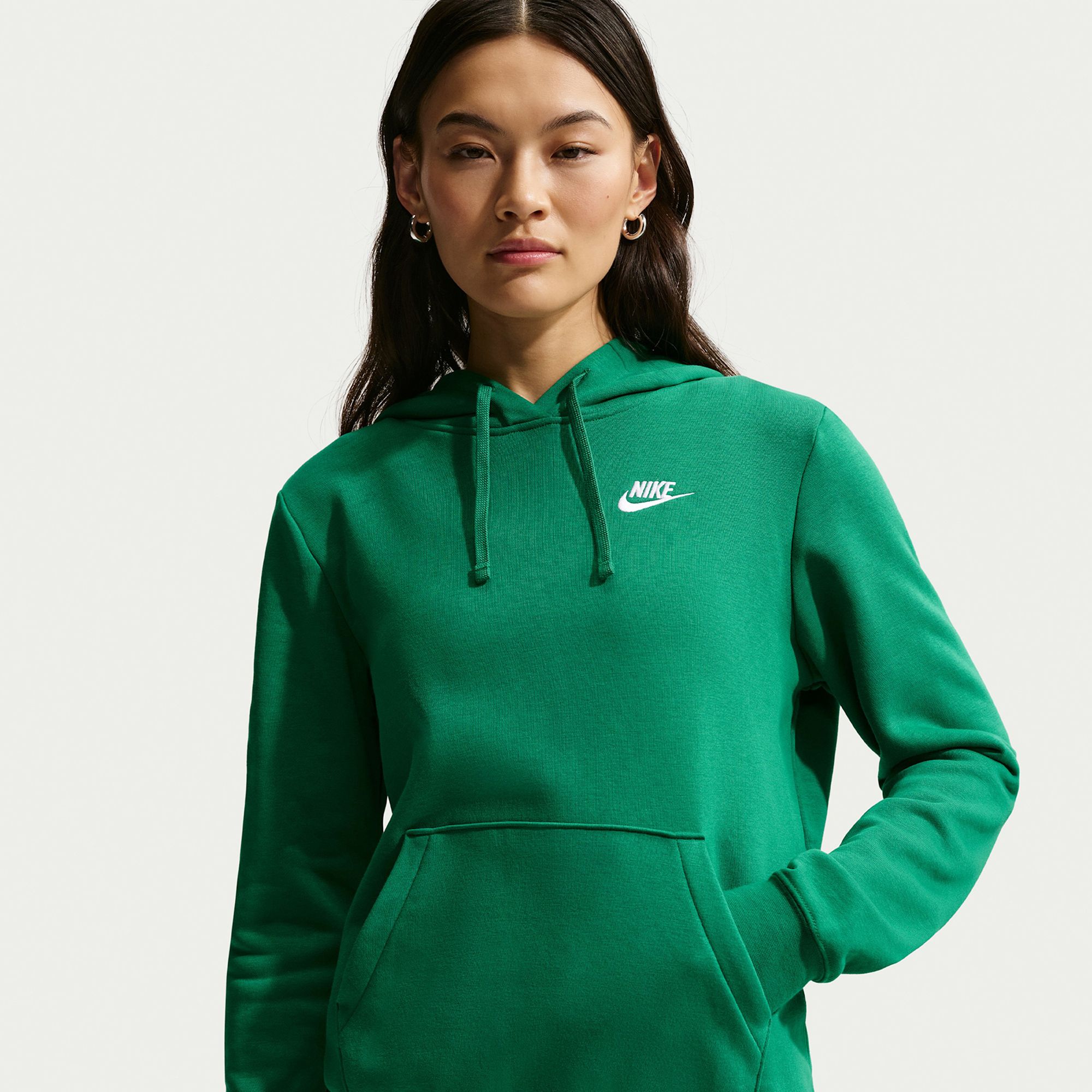 Nike Women's Sportswear Club Fleece Pullover Hoodie