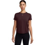 ナイキ Nike オンe クラシック Dri-FIT Tank Top レディース シャツ トップス Burgundy Crush Women's Nike One Classic Dri-FIT Tank Top | Zappos.com