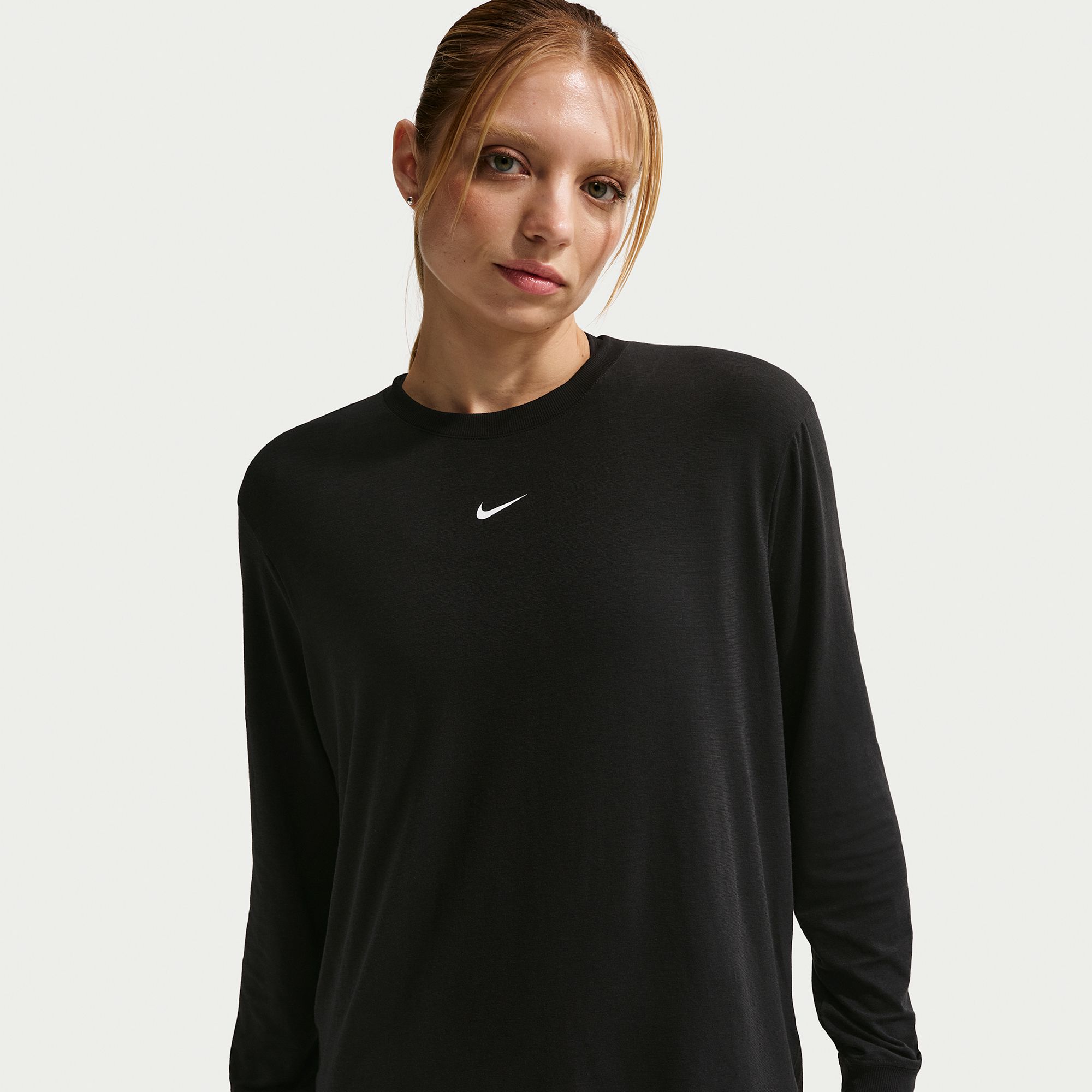 Nike Women's One Relaxed Dri-FIT Long-Sleeve Top