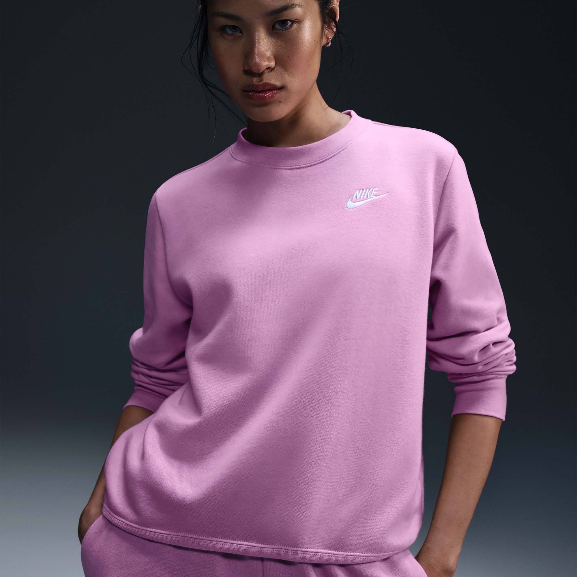 Nike Women's Sportswear Club Fleece Crewneck Sweatshirt