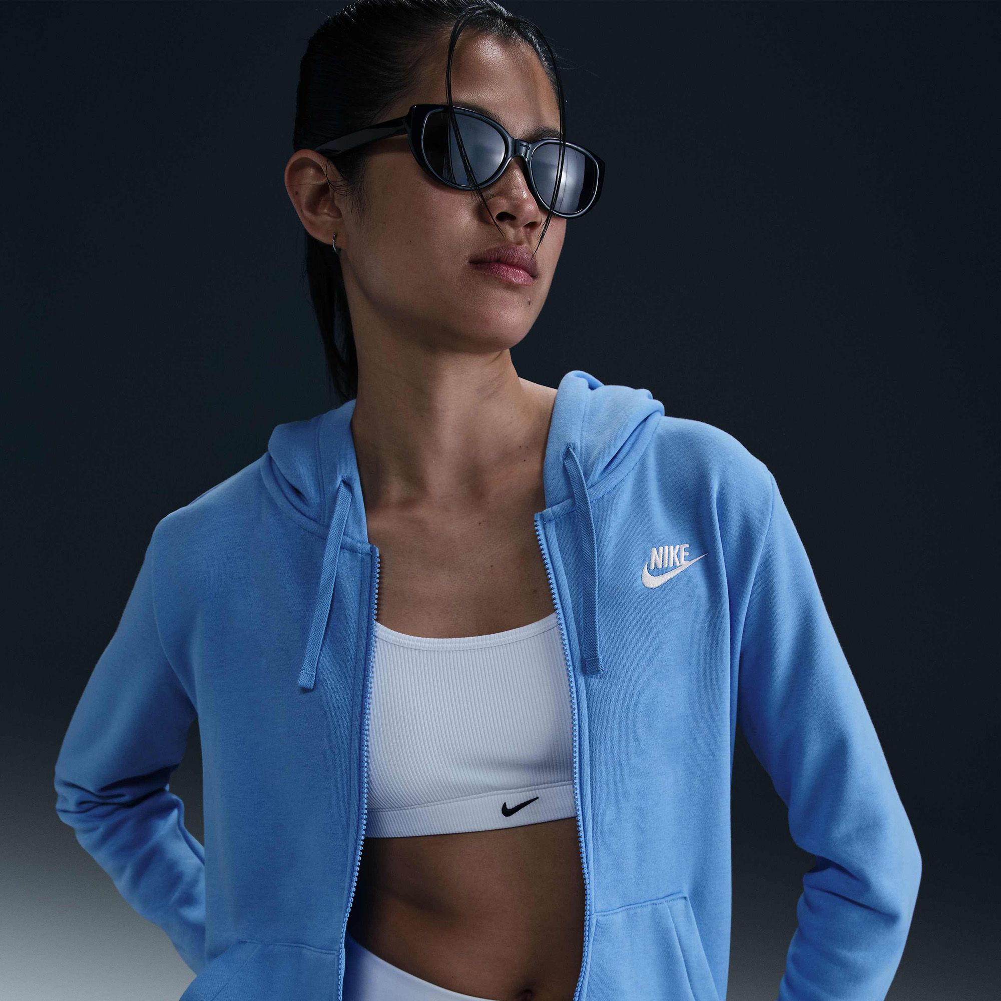 Nike Women's Sportswear Club Fleece Full-Zip Hoodie