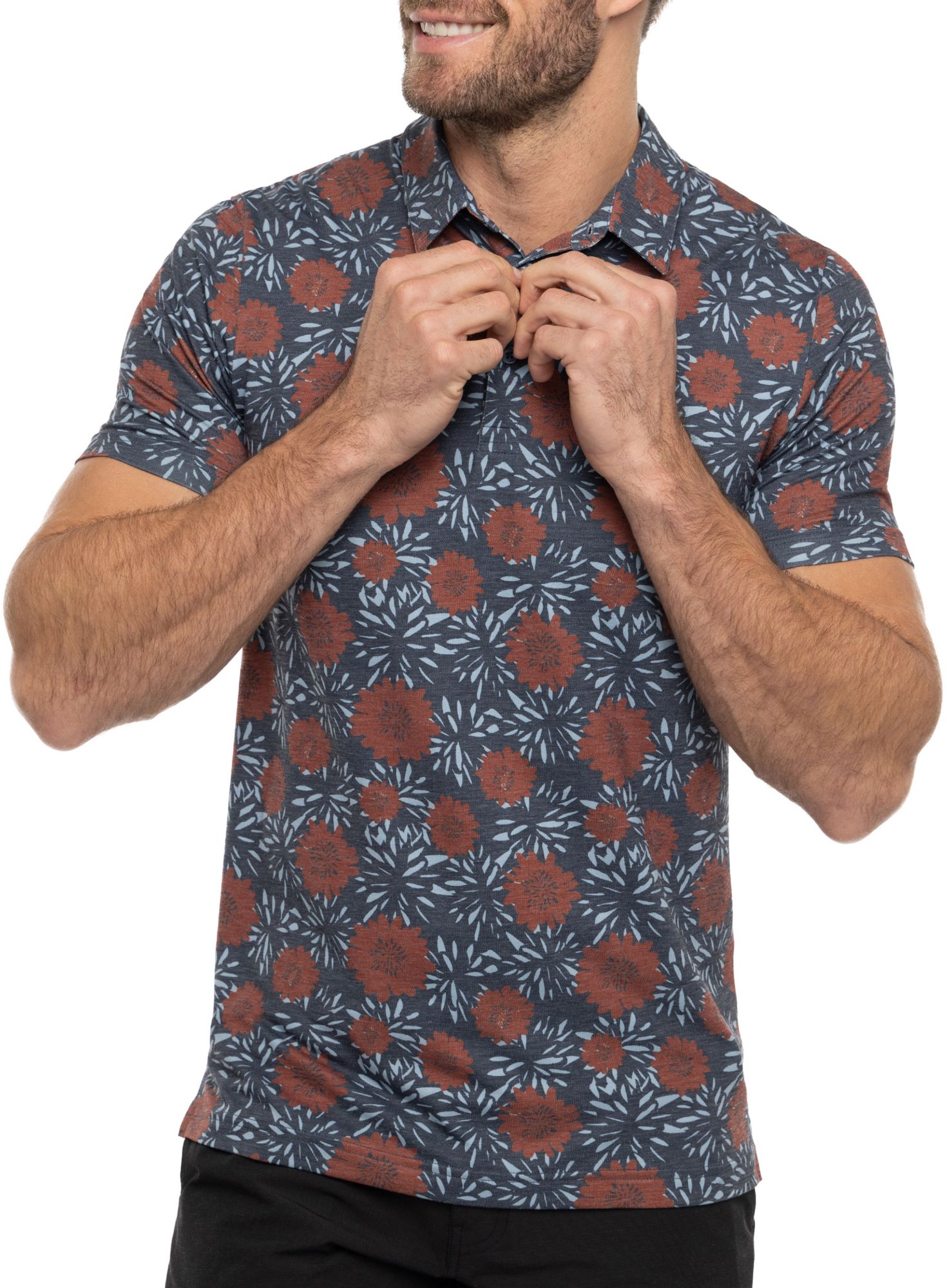 TravisMathew Men's Scenic Pass Golf Polo