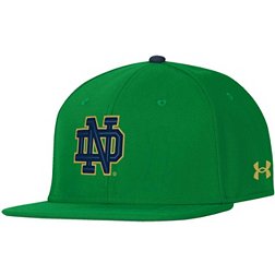 Under Armour Men's Notre Dame Fighting Irish Green Fitted Baseball Hat