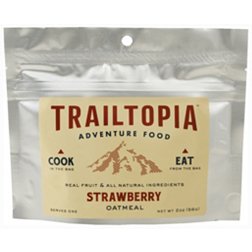 Trailtopia Strawberry Oatmeal