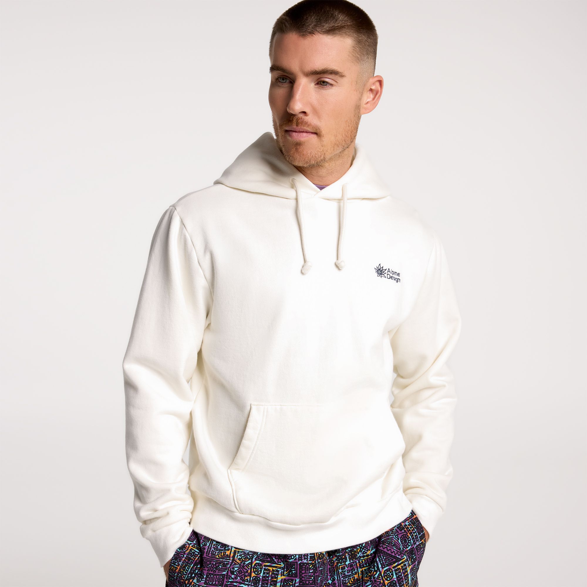 Hoodies & Sweatshirts