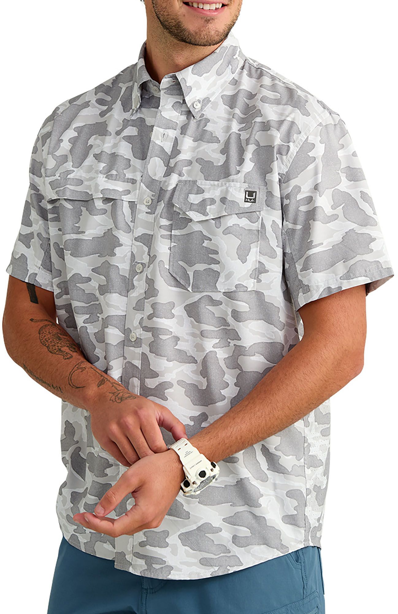 HUK Men's Tide Point Printed Short Sleeve Shirt