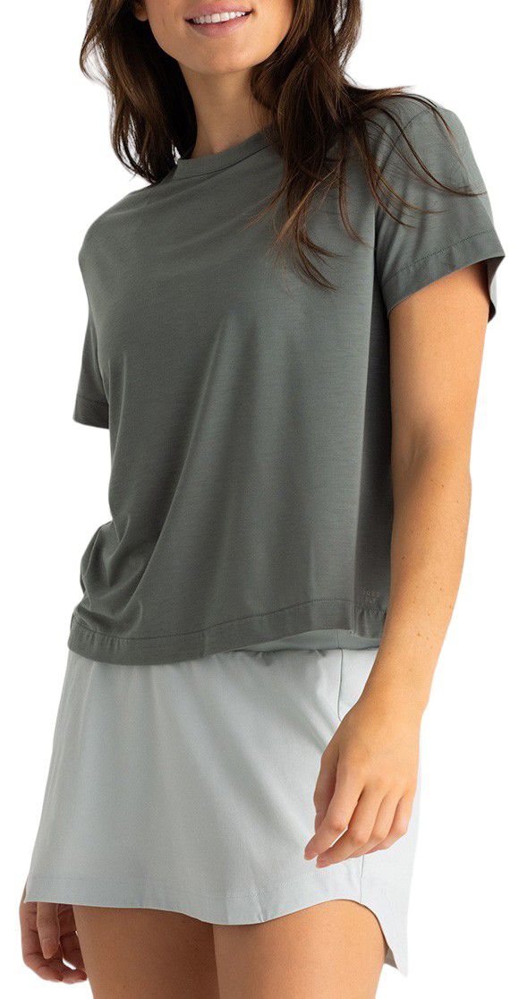 Free Fly Women's Elevate Lightweight Short Sleeve T-Shirt