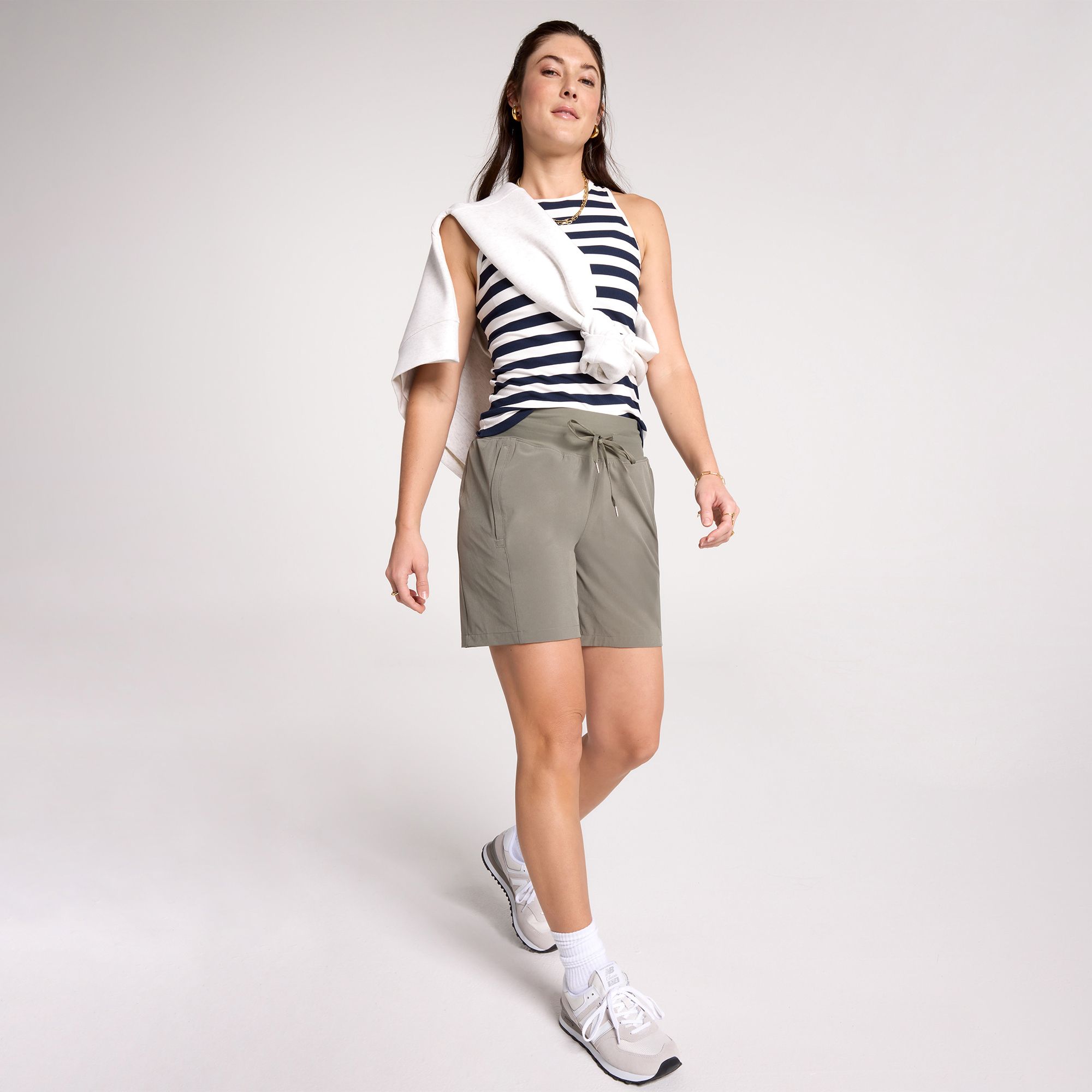 CALIA Women's Effortless TrueLight 7" Short
