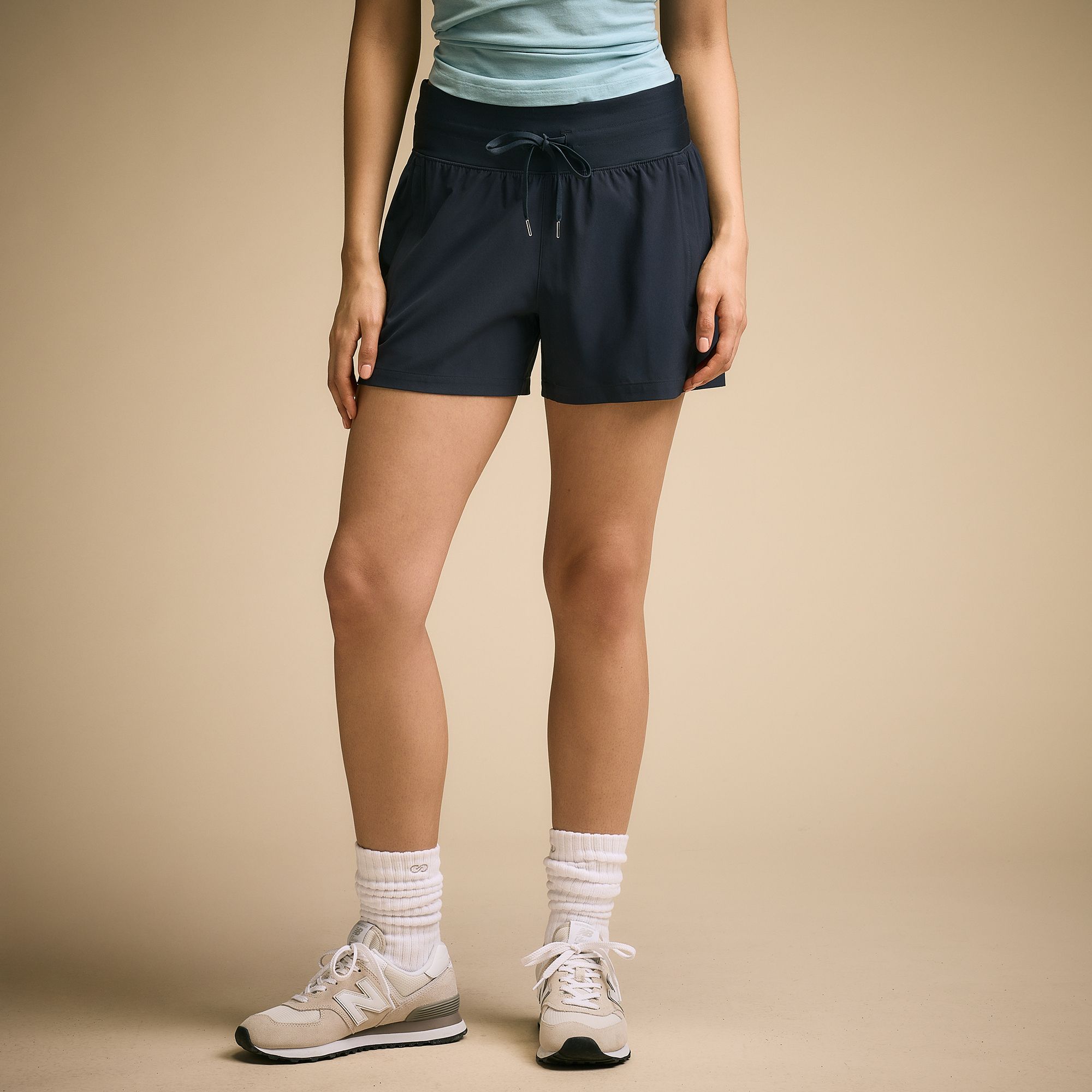 CALIA Women's Effortless TrueLight 4" Short