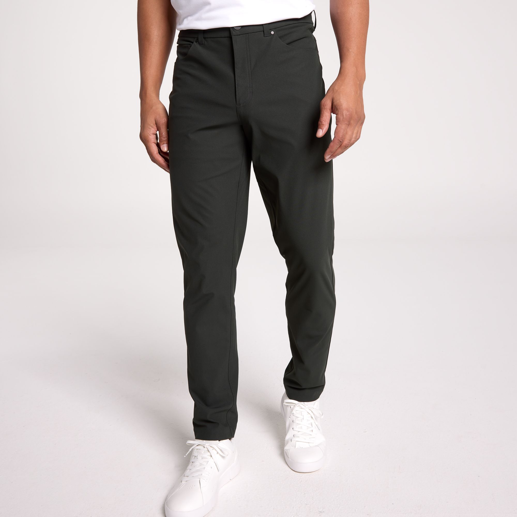 VRST Men's Limitless Performance Slim Fit 5 Pocket Pant