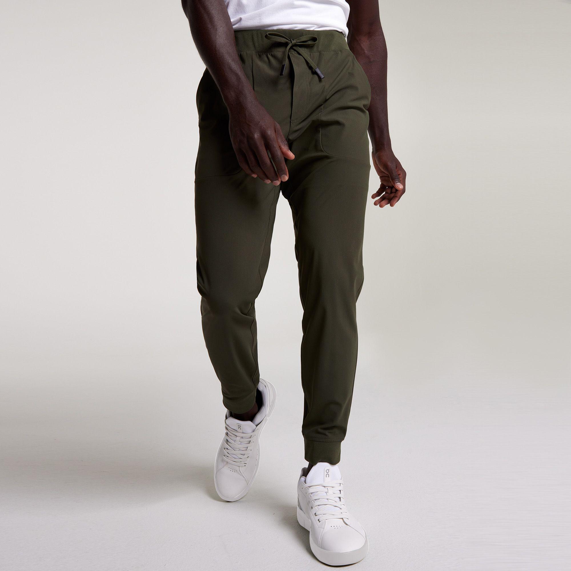 VRST Men's Limitless Performance Slim Fit Jogger