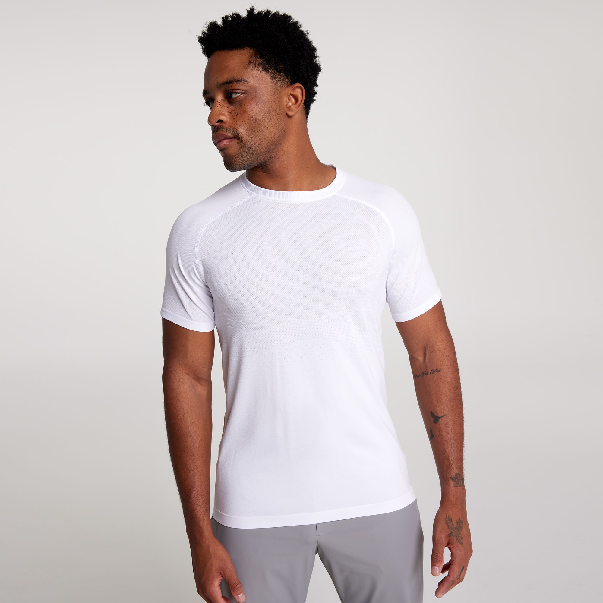 VRST Men's Circuit Seamless Short Sleeve Top