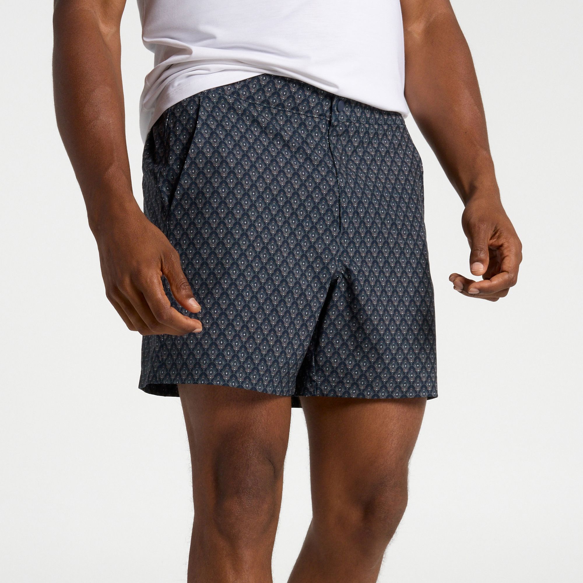 VRST Men's 6" Resort Short