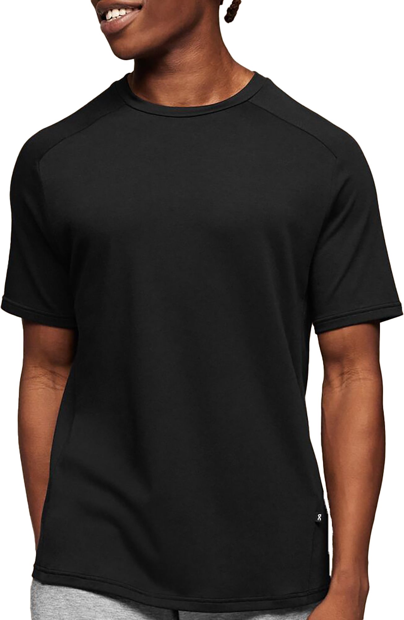 On Men's 24 Focus Short Sleeve T-Shirt