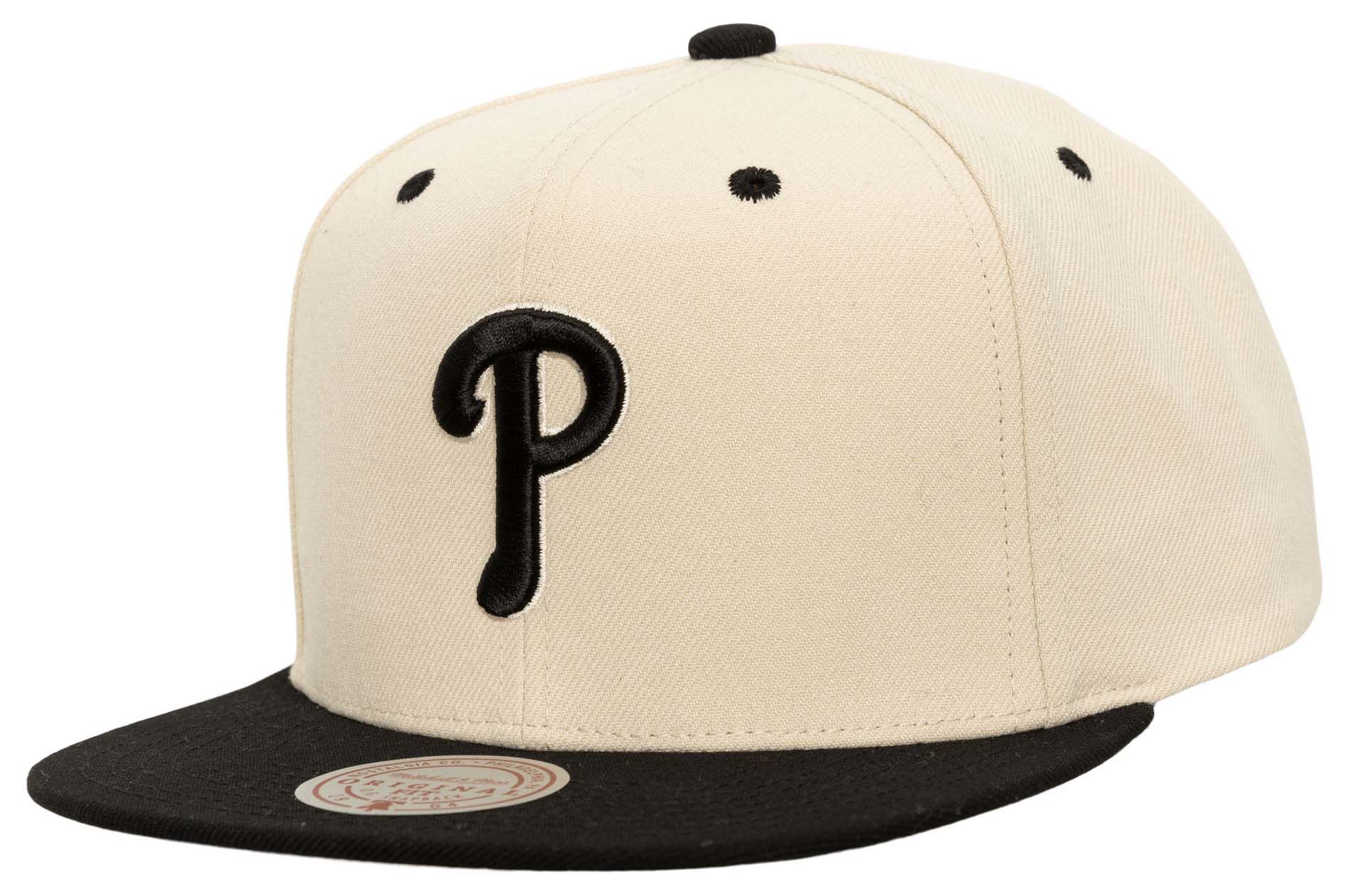 Mitchell & Ness Adult Philadelphia Phillies Cream 2Tone Evergreen Adjustable Snapback Hat