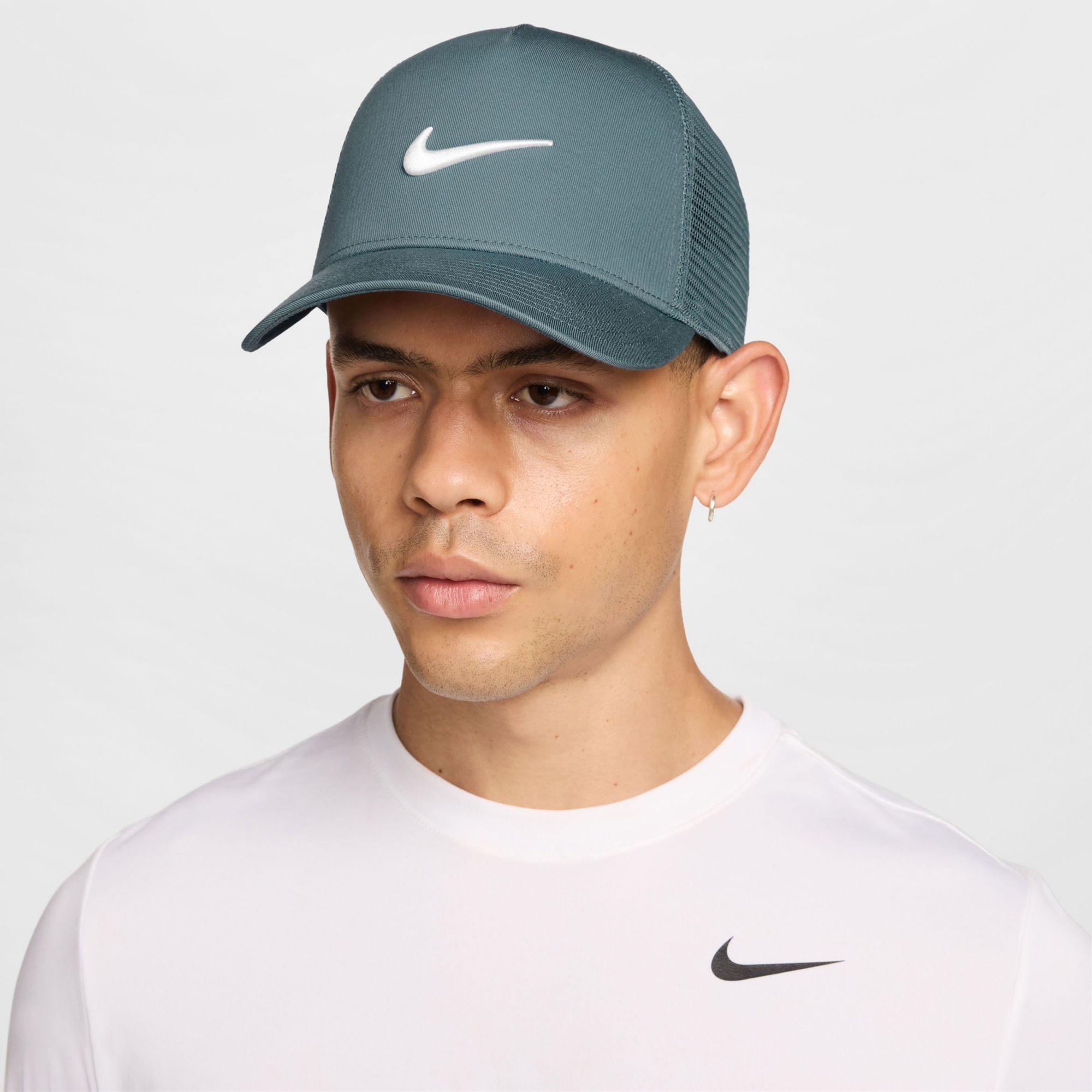 Nike Rise Structured Trucker Cap