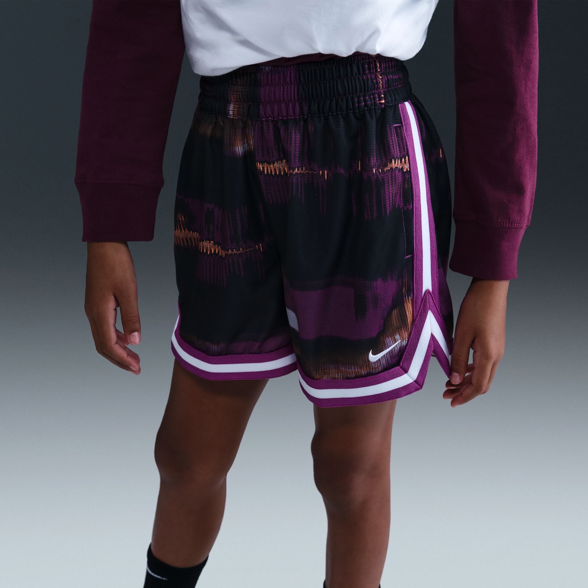 Bold Berry/White