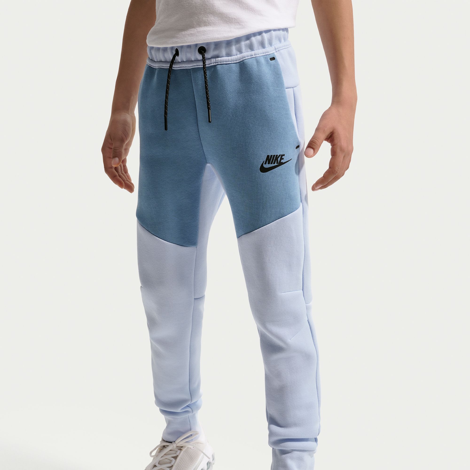 Hydrogen Blue/Work Blue/Black
