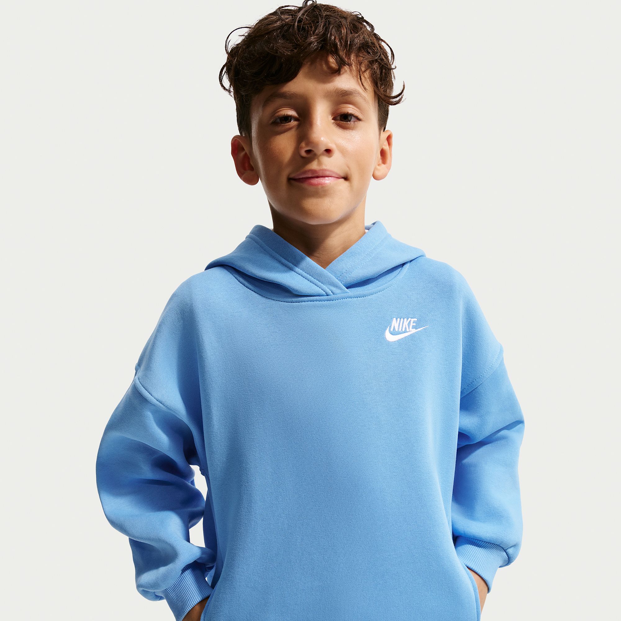 Nike Girls' Sportswear Oversized Club Fleece Pullover Hoodie