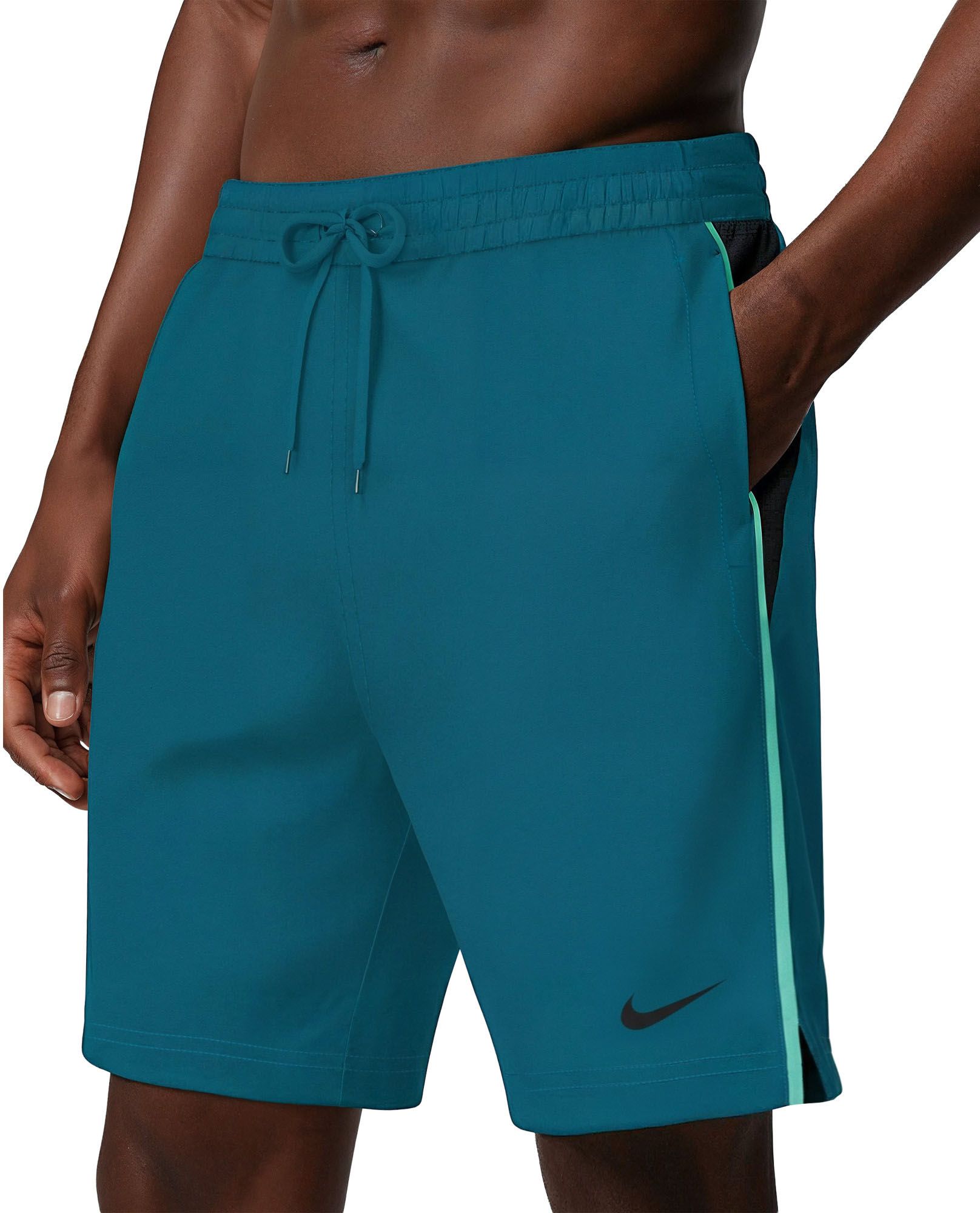 Nike Men's 7" Core Contend Volley Shorts