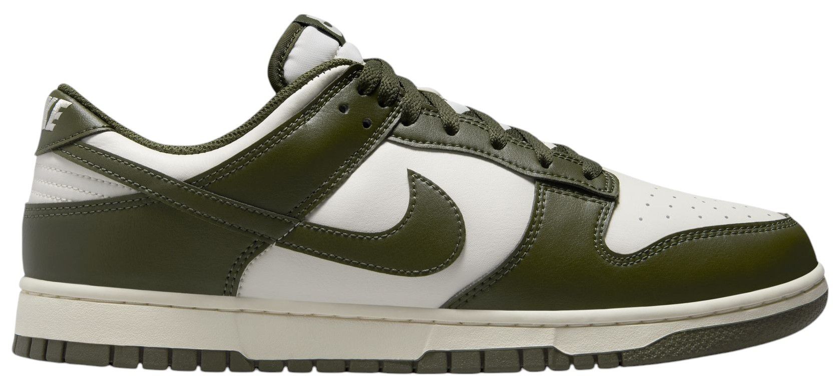 Nike Apparel & Footwear on Sale