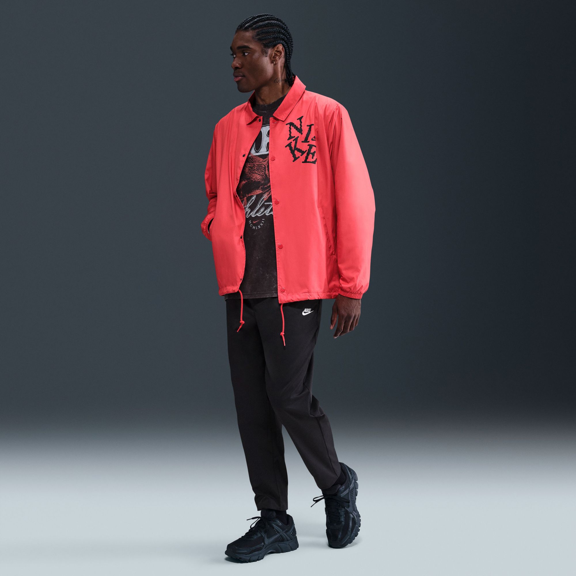 Nike Men's Club Woven Tapered Pants