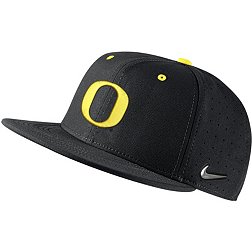 Nike Men's Oregon Ducks Black Dri-FIT Aero True Baseball Fitted Hat