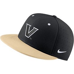 Nike Men's Vanderbilt Commodores Black Dri-FIT Aero True Baseball Fitted Hat