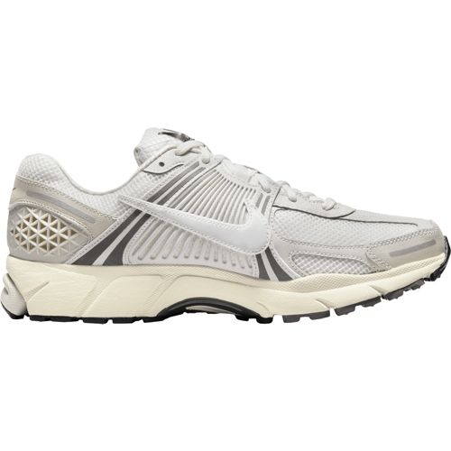 Nike Men's Zoom Vomero 5 Shoes