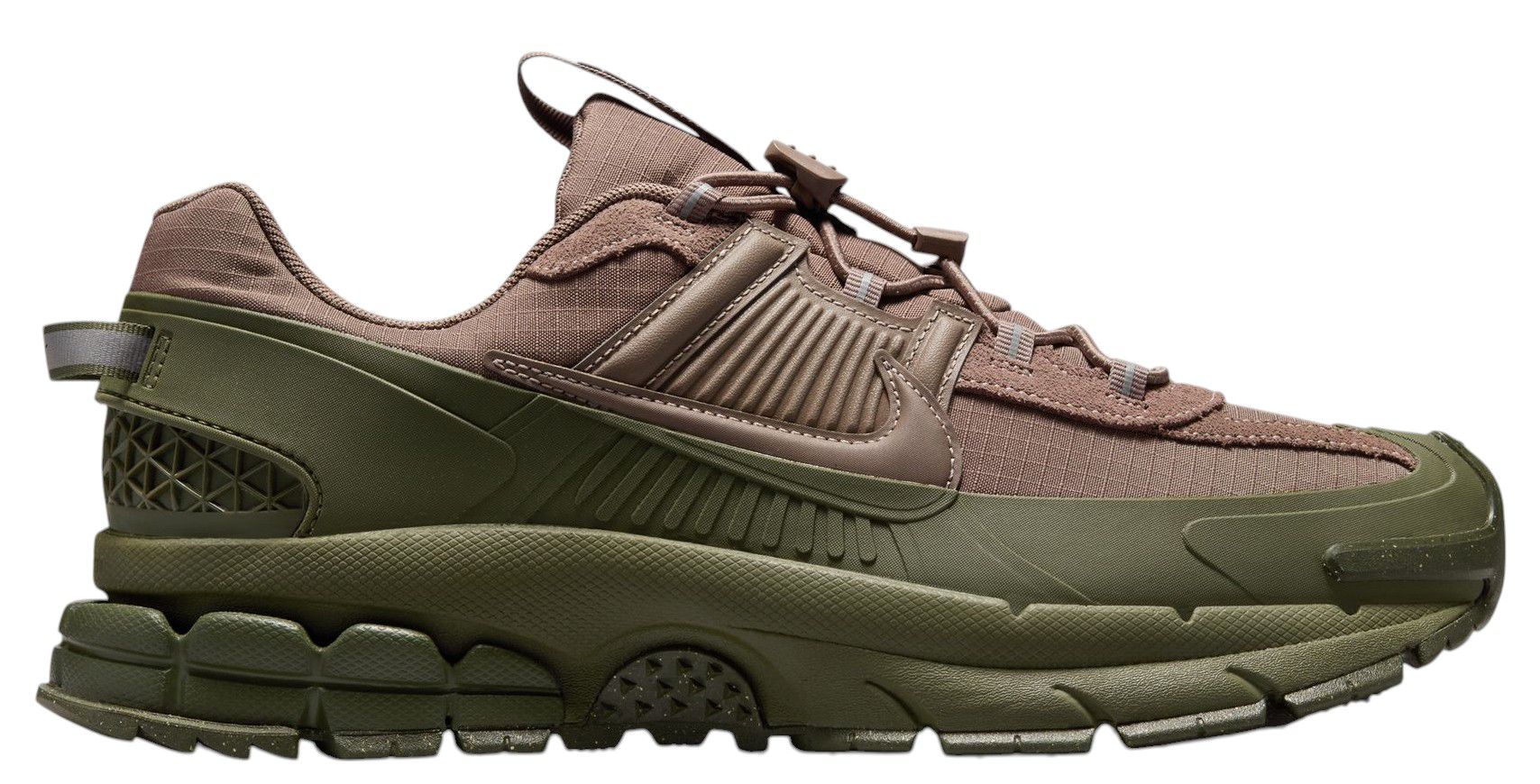 Nike Men's Zoom Vomero Roam Shoes