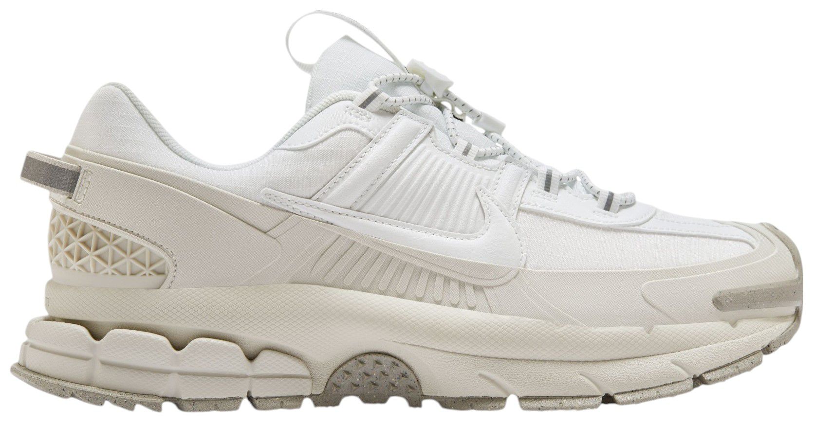 Nike Men's Zoom Vomero Roam Shoes