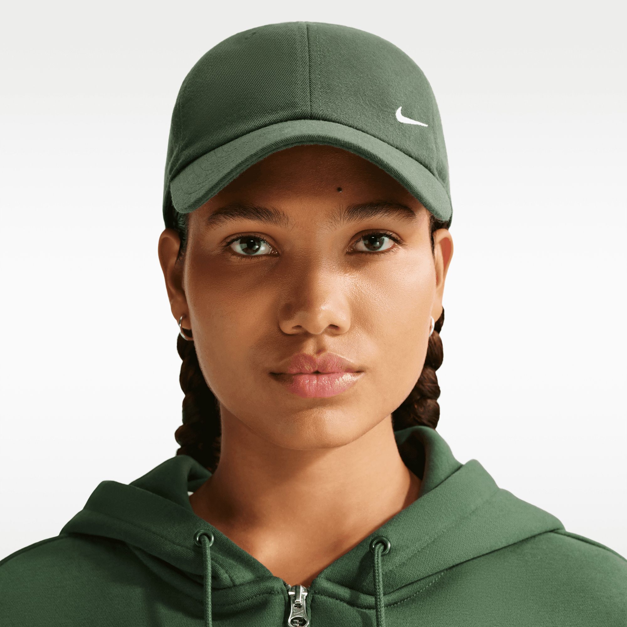 Nike Club Unstructured Curved Bill Cap