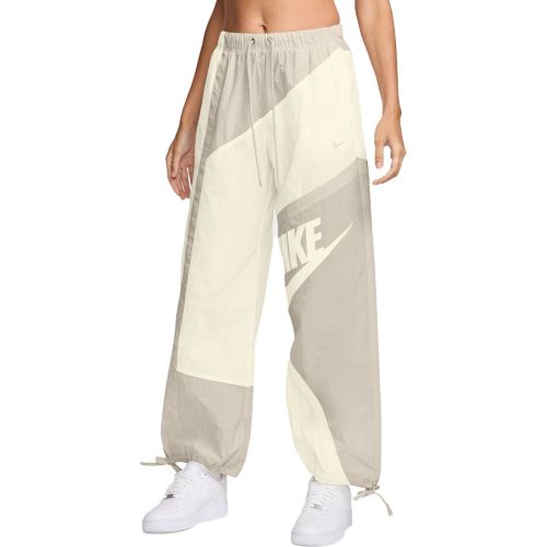 ★NIKE★Open-Hem ハイウエスト Swooshロゴ ドローコード パンツ Nike Sportswear Swoosh Men's Open-Hem Fleece Pants. Nike JP