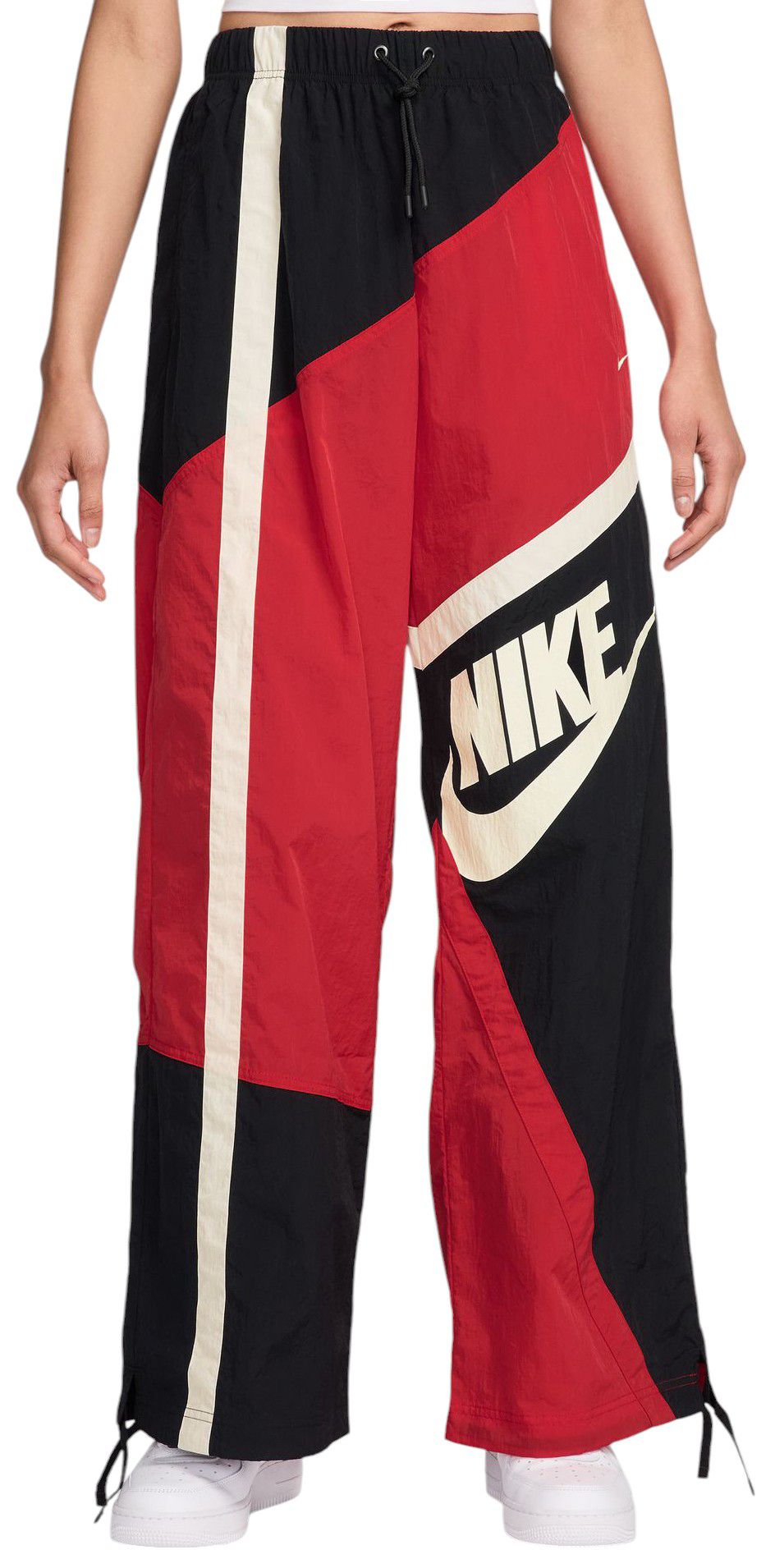 Nike Women's Sportswear Street Woven Open-Hem Pants