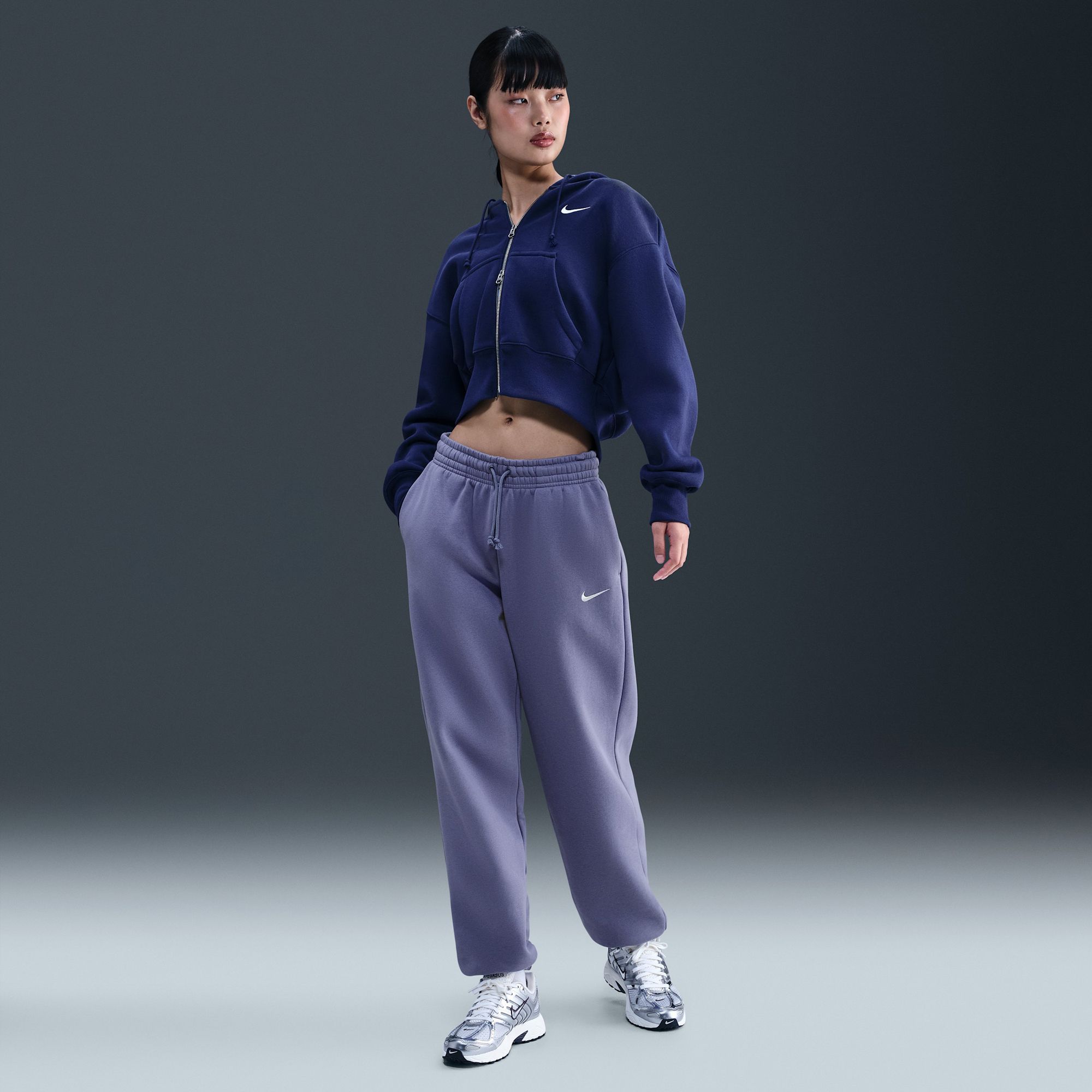 Nike Women's Sportswear Phoenix Fleece High-Waisted Oversized Sweatpants