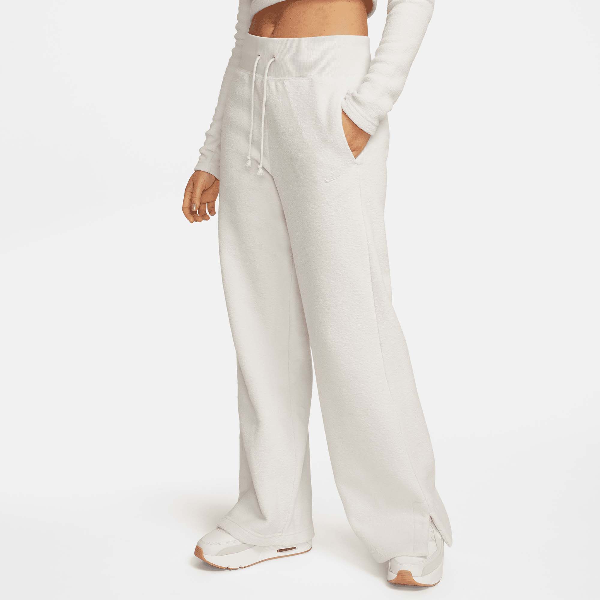 Nike Women's Sportswear Phoenix Fleece Plush Wide Leg Pants