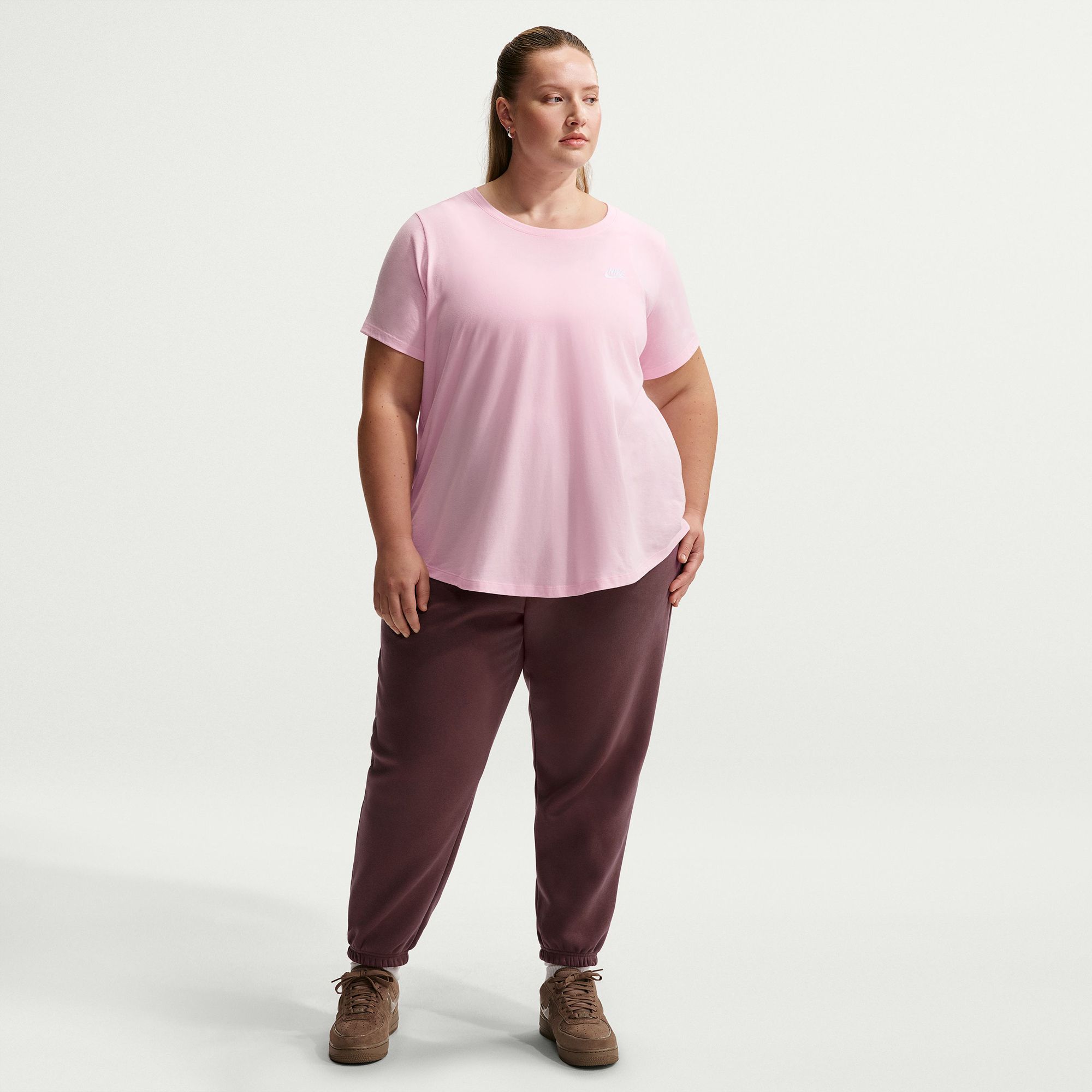 Nike Women's Sportswear Phoenix Fleece High-Waisted Oversized Sweatpants (Plus Size)
