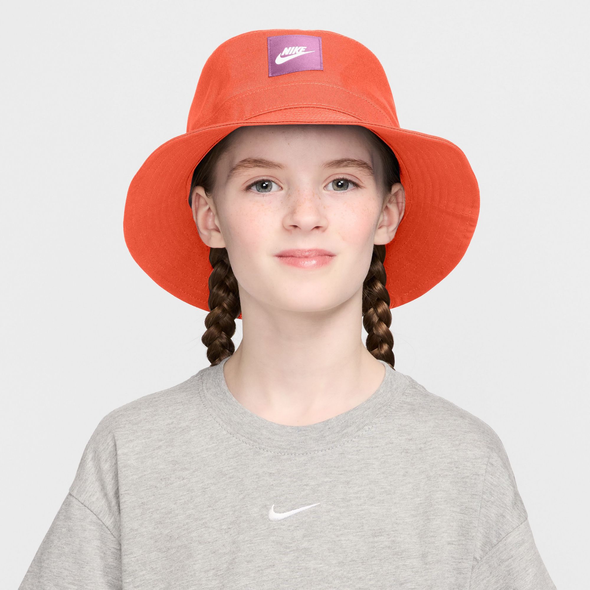 Turf Orange/White
