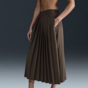 スカート Nike 24.7 PerfectStretch Women's Dri-FIT Pleated Skirt Nike 24.7 PerfectStretch Women's Dri-FIT Pleated Skirt. Nike JP
