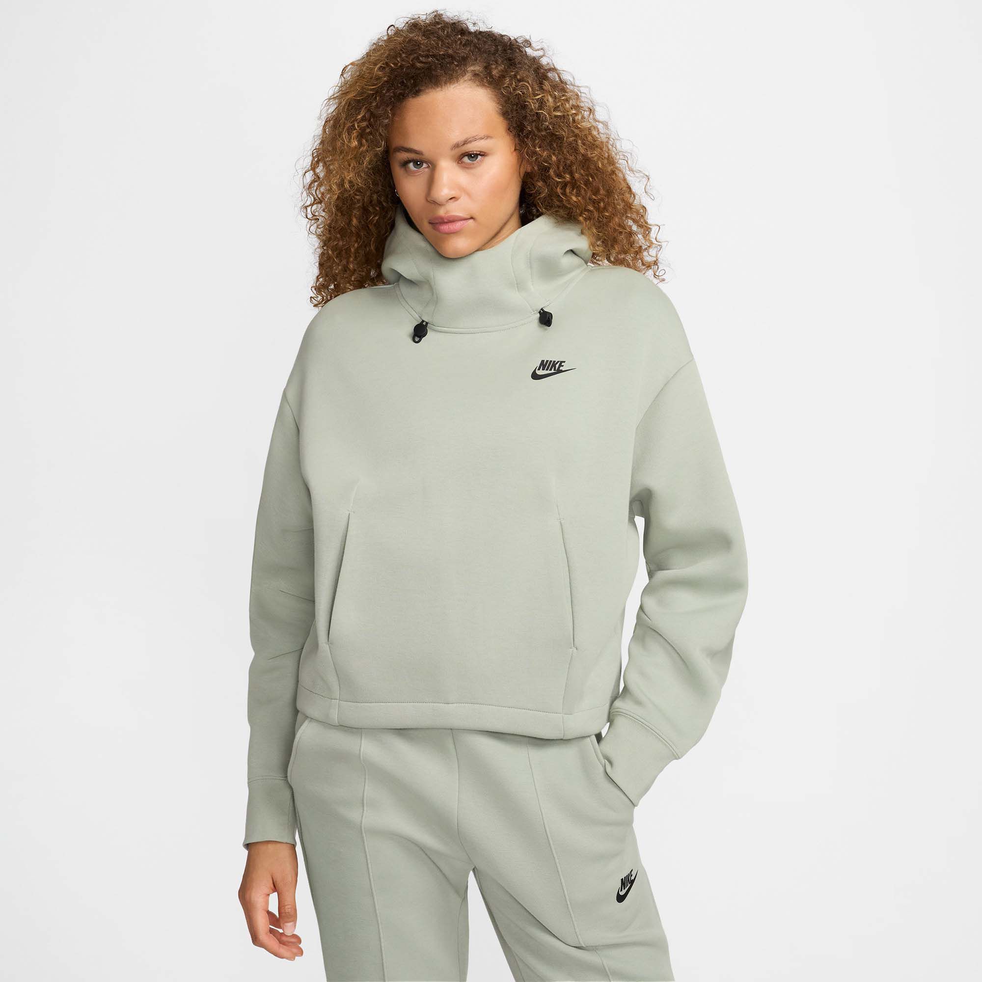 Nike Women's Sportswear Tech Fleece Oversized Hoodie